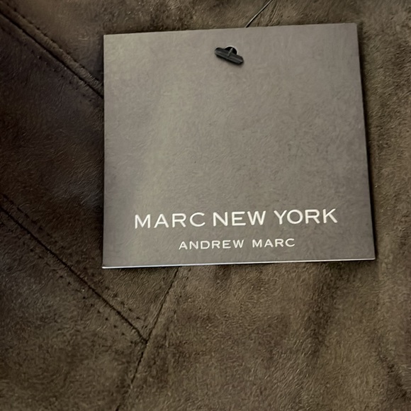 SOLD - NWT Marc New York Andrew Marc Olive Green Velvet Fake Gold Buttons Pants - Picture 6 of 8
